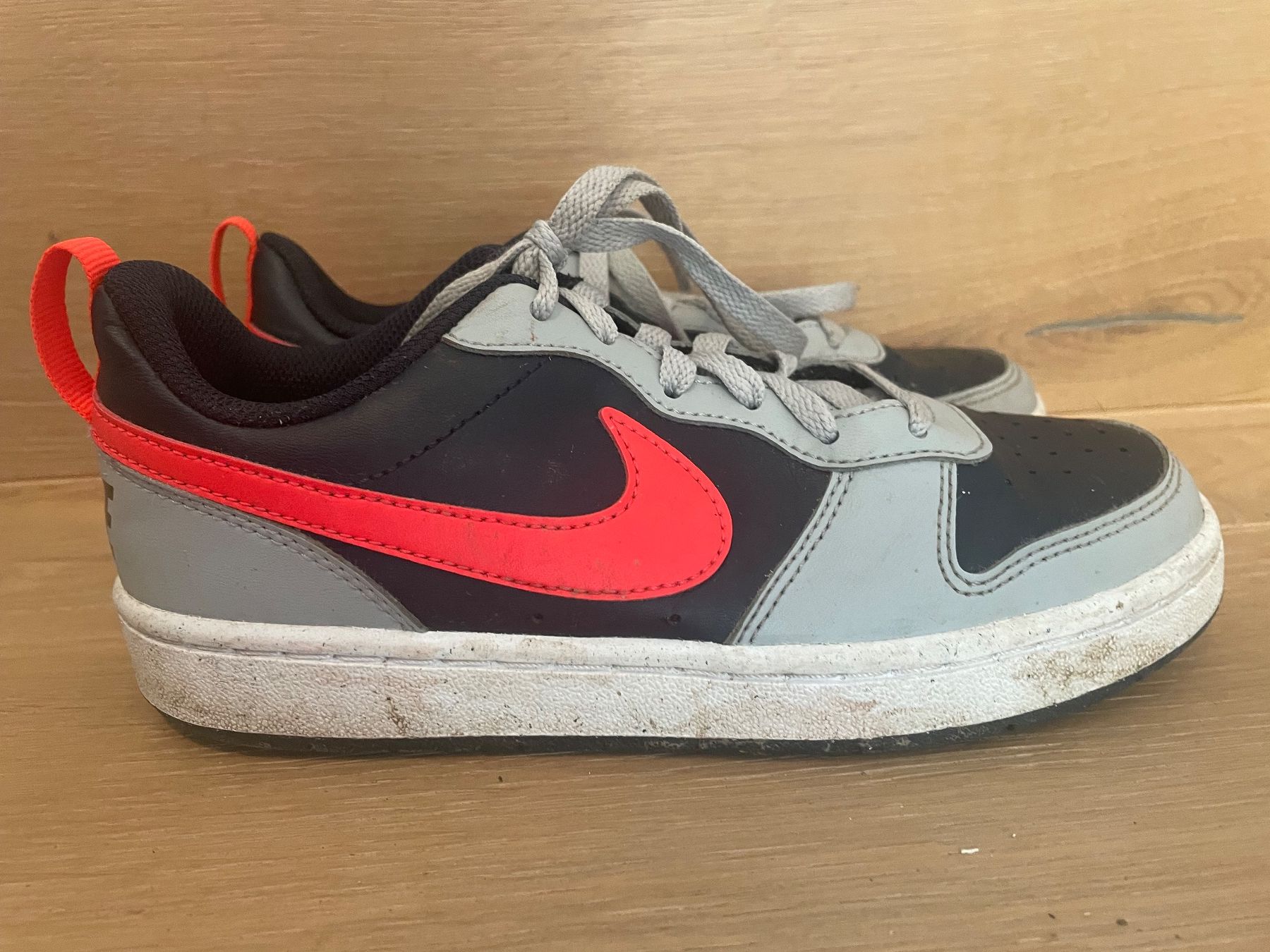 Nike Scarpe da uomo: Nike Sneaker Gr. 36 – Usato da Zollikofen venduto da kat_jd9k