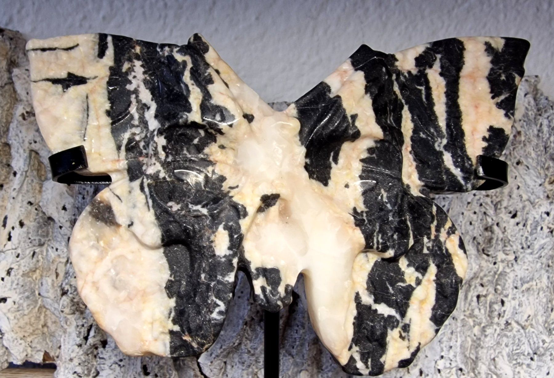 Minerali & Pietre curative: Skull Schmetterling aus Zebra Jaspis – Nuovo (secondo la descrizione) da Matzingen venduto da Shay_Crystalz 1