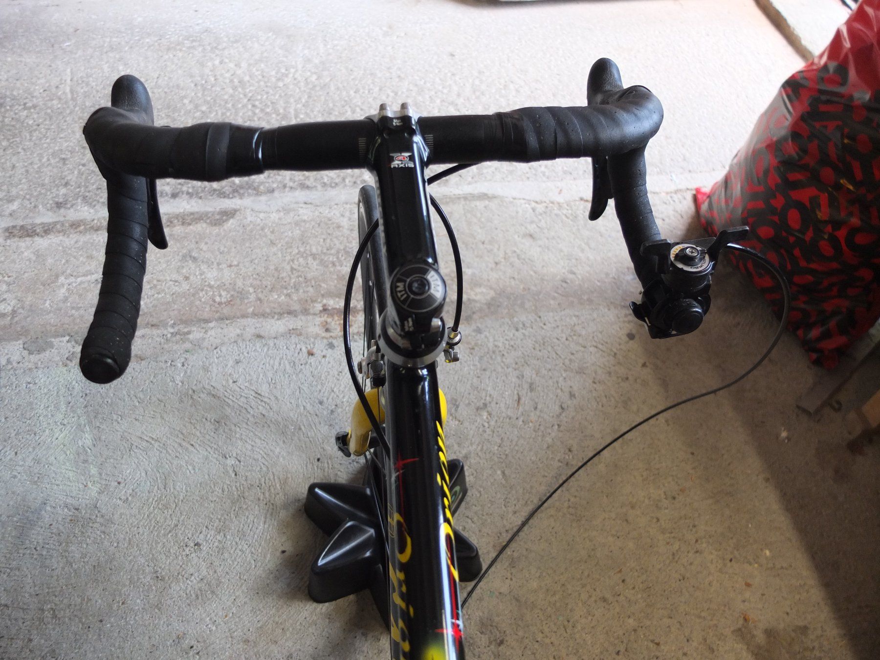 Biciclette: Rennvelo Casati mit Rollentrainer – Usato da Stadel (Winterthur) venduto da Heroravioli 6