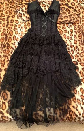 Luxuriöses schwarzes Vintage Spitzenkleid - Abendkleid