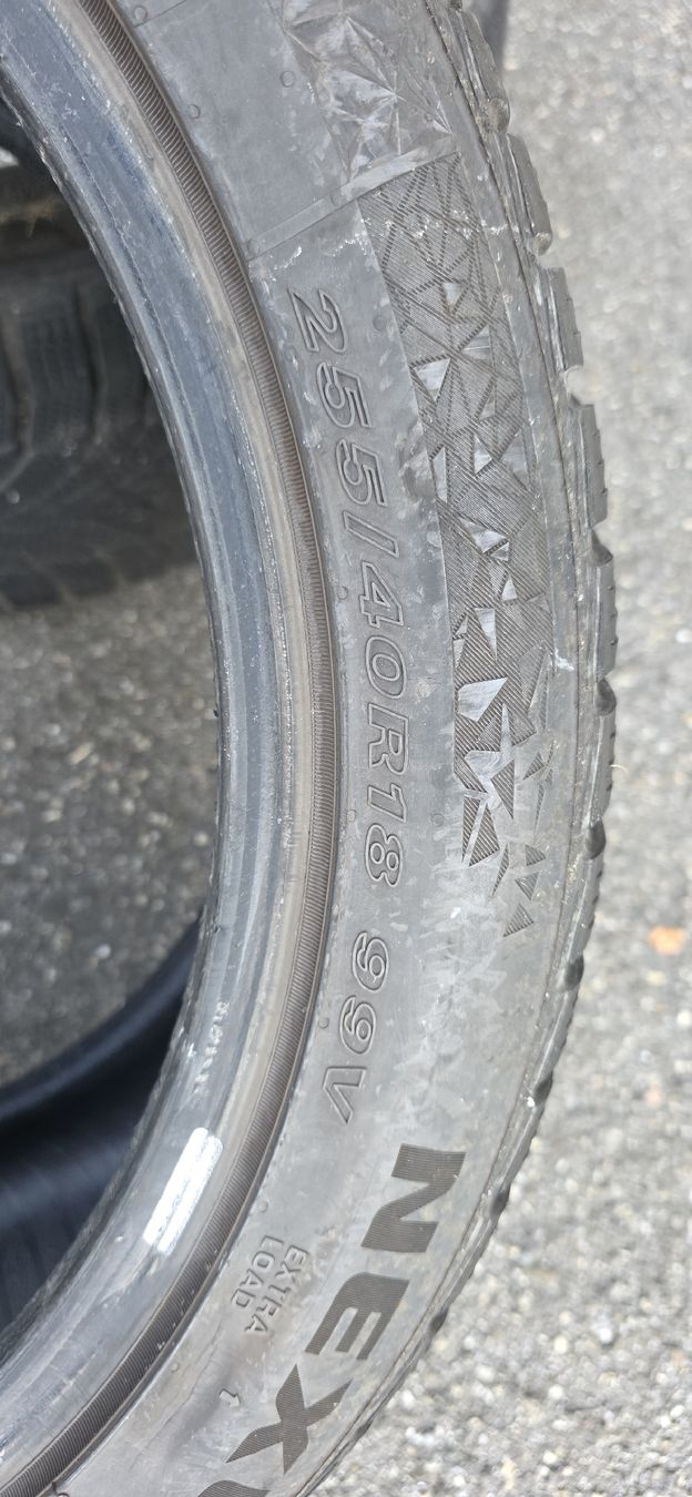 Nexen Pneumatici & Ruote complete: Winterpneu 255/40/R18 M+S – Usato da herzogenbuchsee venduto da jamma01 3