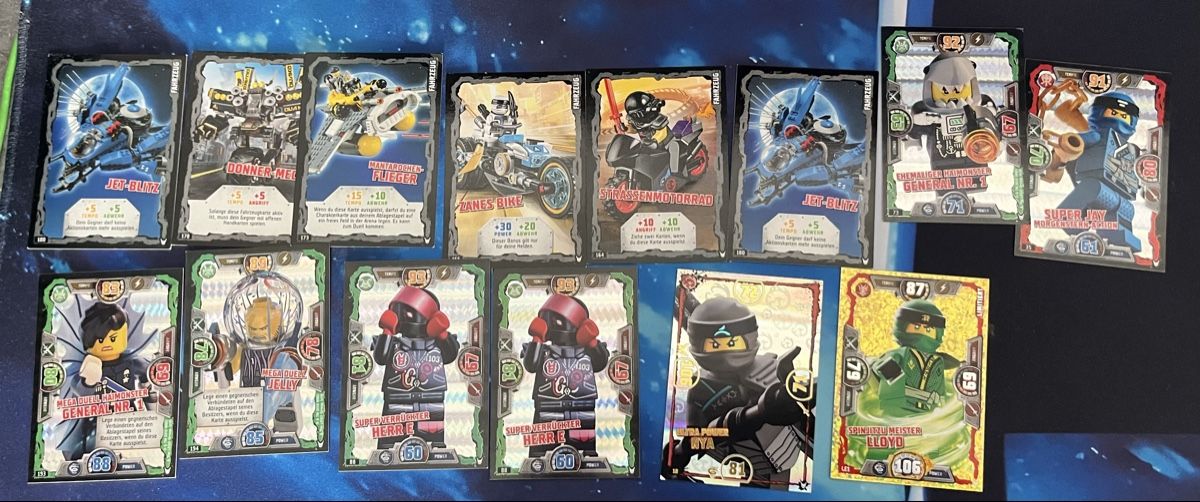 Cartes à collectionner: 48 Lego Ninjago 2018 Sammlekarten – D'occasion à Biberist par sai_bw7l 2