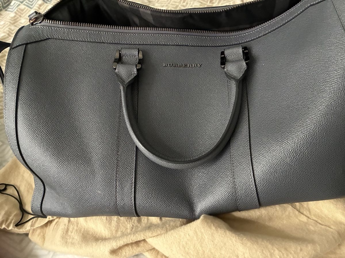 Burberry Borse: Burberry weekender – Nuovo (secondo la descrizione) da Zürich venduto da vil_sqk9
