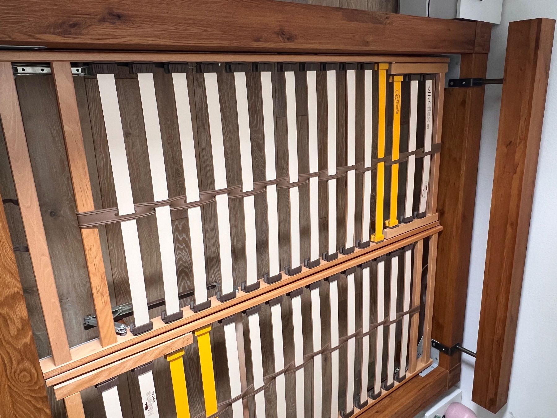 Letti: Holz Bett inkl. Lattenrost – Usato da Horgen venduto da tus_wck5 2