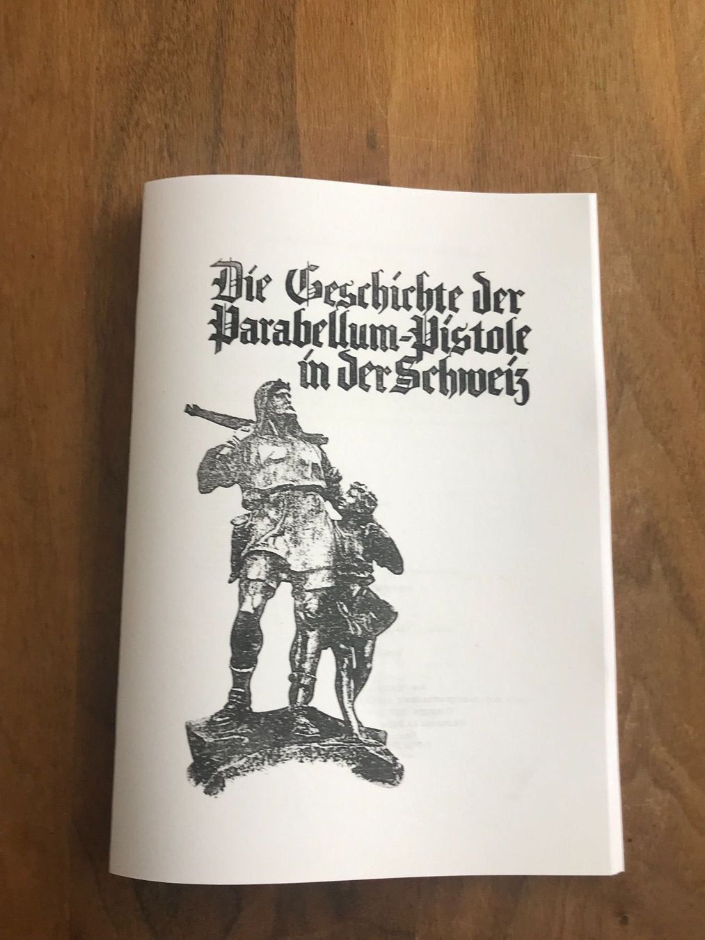 Libri: Geschichte der Parabellum Pistole – Nuovo (secondo la descrizione) da Horgen venduto da Trigard