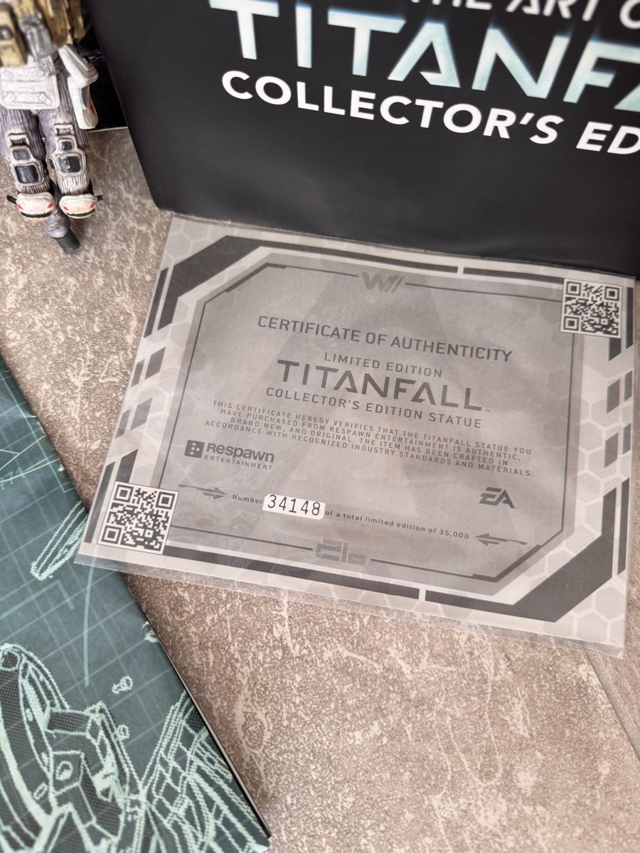 Statuette: Titanfall Collector's Edition - Top Zustand – Usato da Utzenstorf venduto da Eda97 2