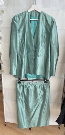 Elegantes Kostüm von Bärtschi Couture, Gr.40, Top Zustand