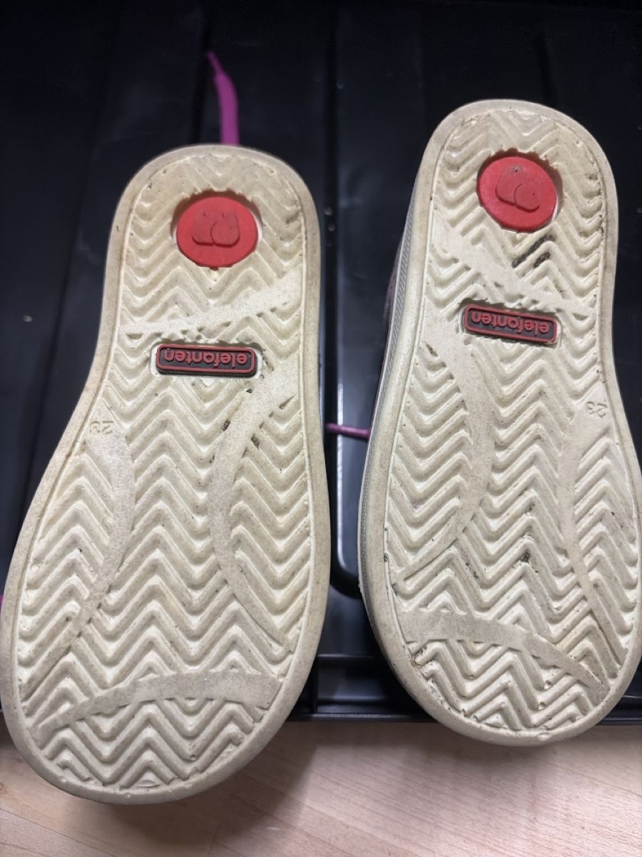Scarpe per ragazze: Schuhe Grösse 23 – Nuovo (secondo la descrizione) da Granges-Paccot venduto da Fwaeber 2