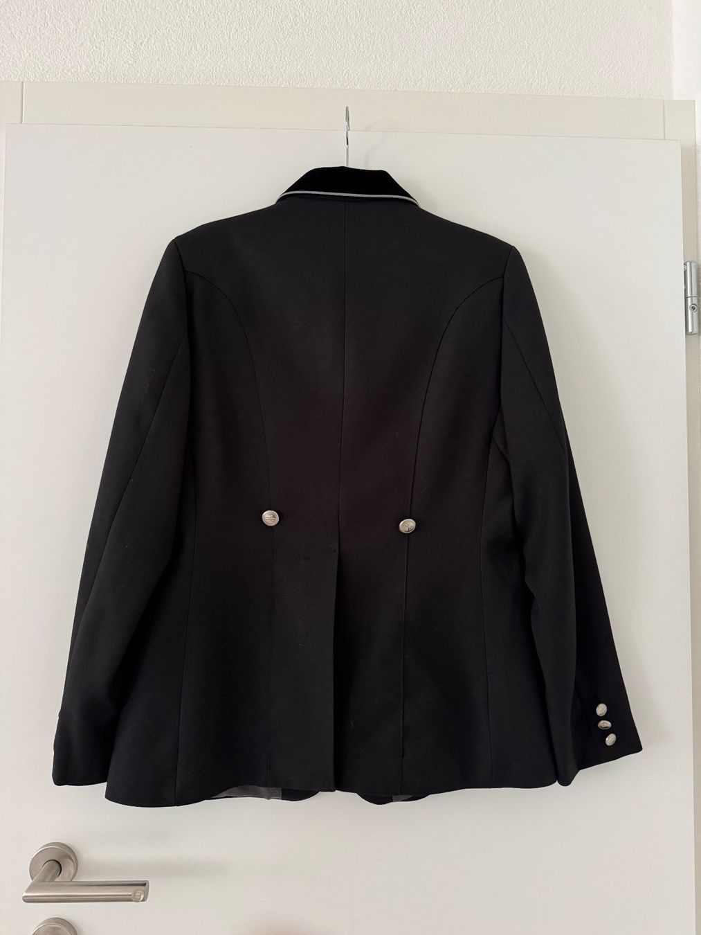 Giacche: Veste d'équitation Equi-Thème noire – Nuovo (secondo la descrizione) da Court venduto da mae_pl7l 1