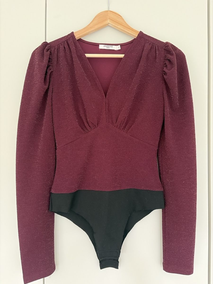Tops: Bodysuit sweewe PARIS bordeaux Grösse S – Gebraucht aus Bern von bar_yyg8