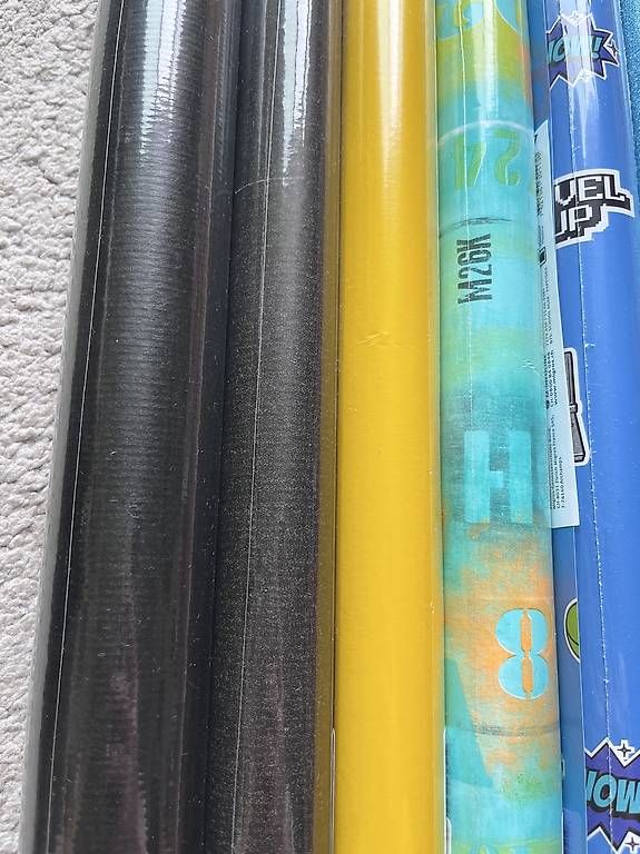 Carta: 8 Geschenkpapier – Nuovo e nell'imballaggio originale da Zürich venduto da lia_szs8 1