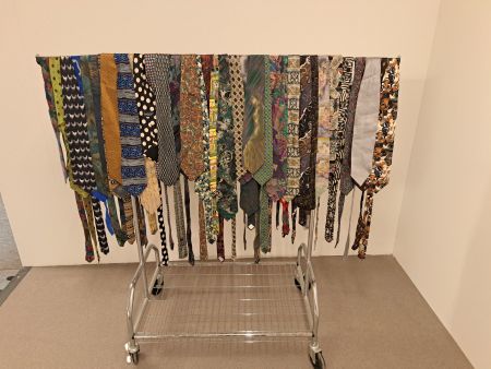 36x Diverse Designer Krawatte 100% Seide/ Sammlerauflösung