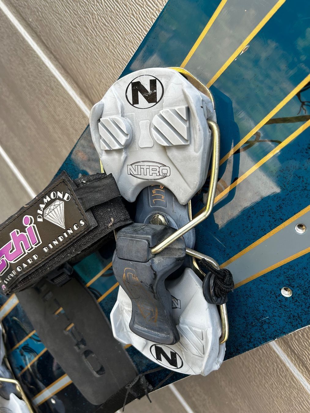 Snowboard Nitro Board: Nitro Snowboard, 152cm – Usato da Winterthur venduto da af25io 1