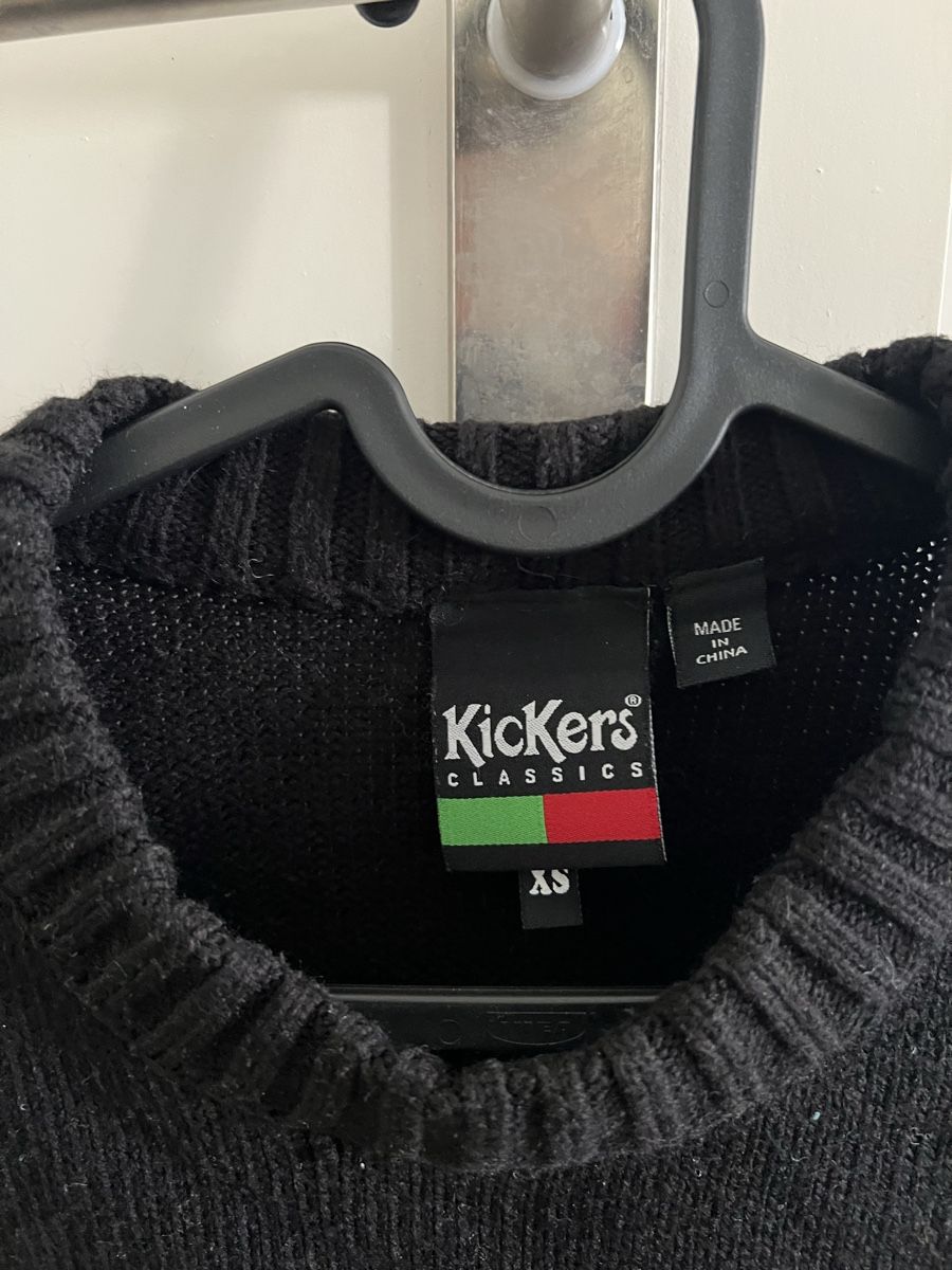 Kickers Maglioni & Felpe: Black knitted Kickers sweater // Schwarzer Strickpullover – Usato da Zürich venduto da Lorena.rgg 2