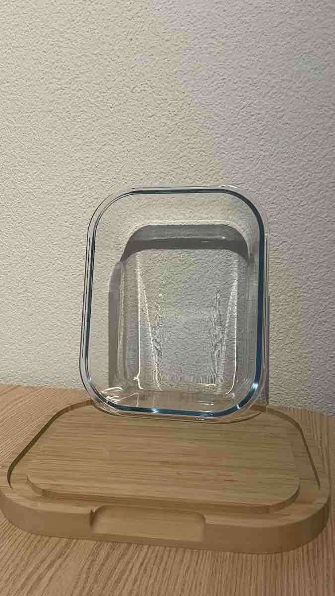 Sonstiges Geschirr: Käsebox: Glasform mit Holzbrett – Gebraucht aus Oberkirch LU von Rahelf01