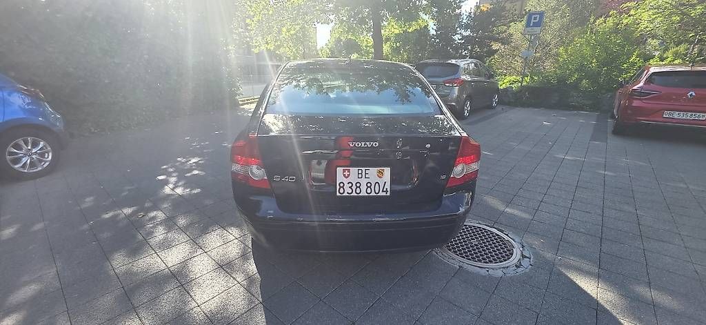 Automobili: Volvo S40 1.8  Zu verkaufen – Usato da Lyss venduto da mos_y8dm 2
