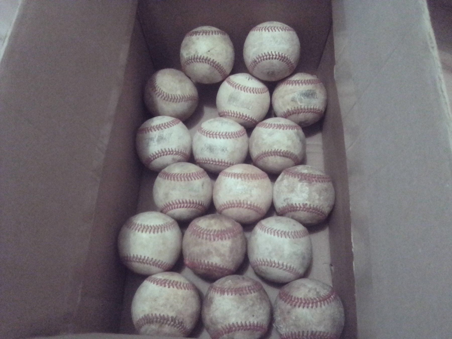 Ballons: Baseballs (gebraucht), Preis pro Stück – D'occasion à Oftringen par mwi_kv82