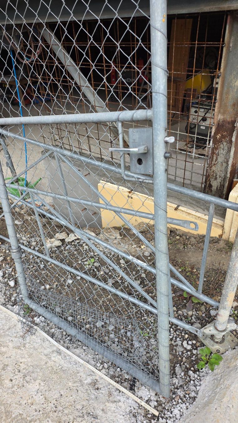 Porte: Maschendrat Tor / Türe – Usato da Schönengrund venduto da nae_8cty 1
