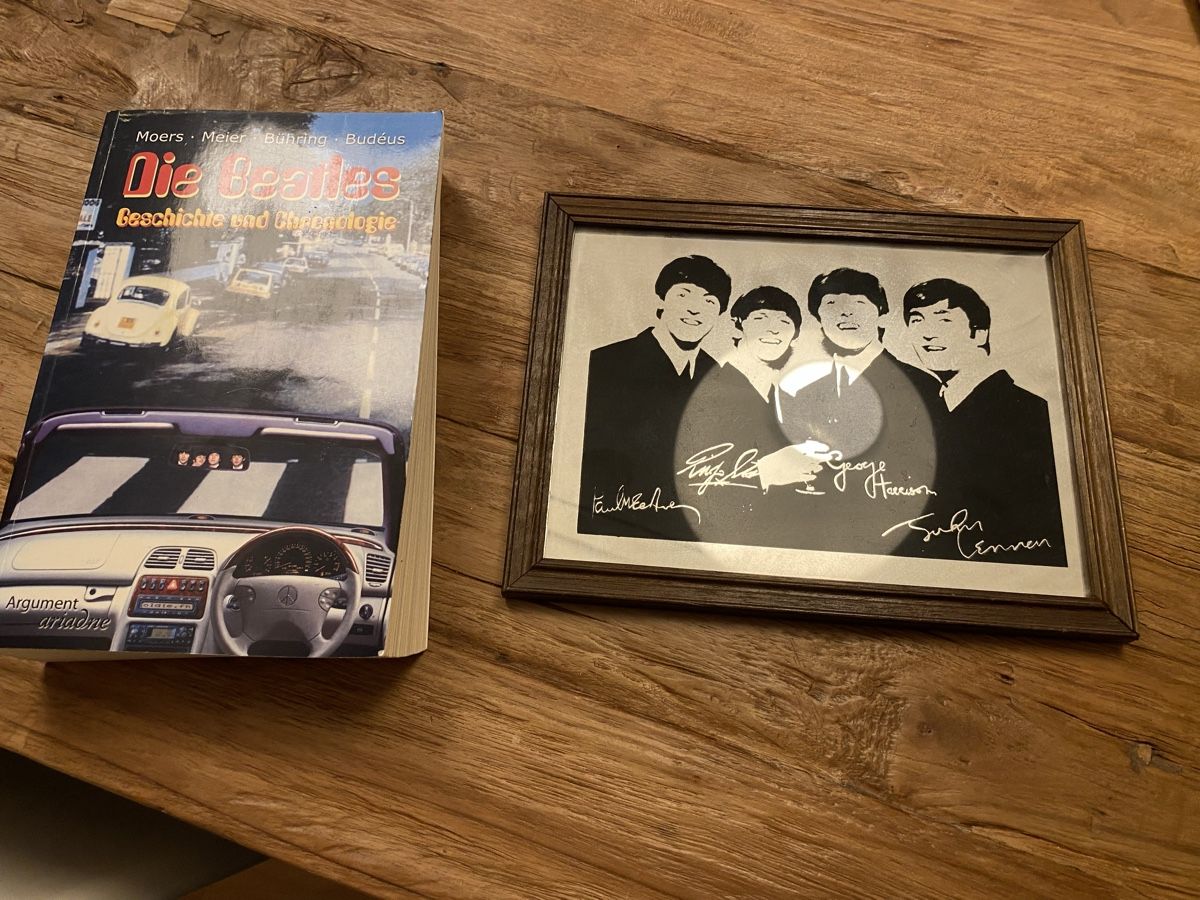 Libri: Beatles Fan-Bundle Bücher Spiegel – Usato da Zürich venduto da Palmstree1 9