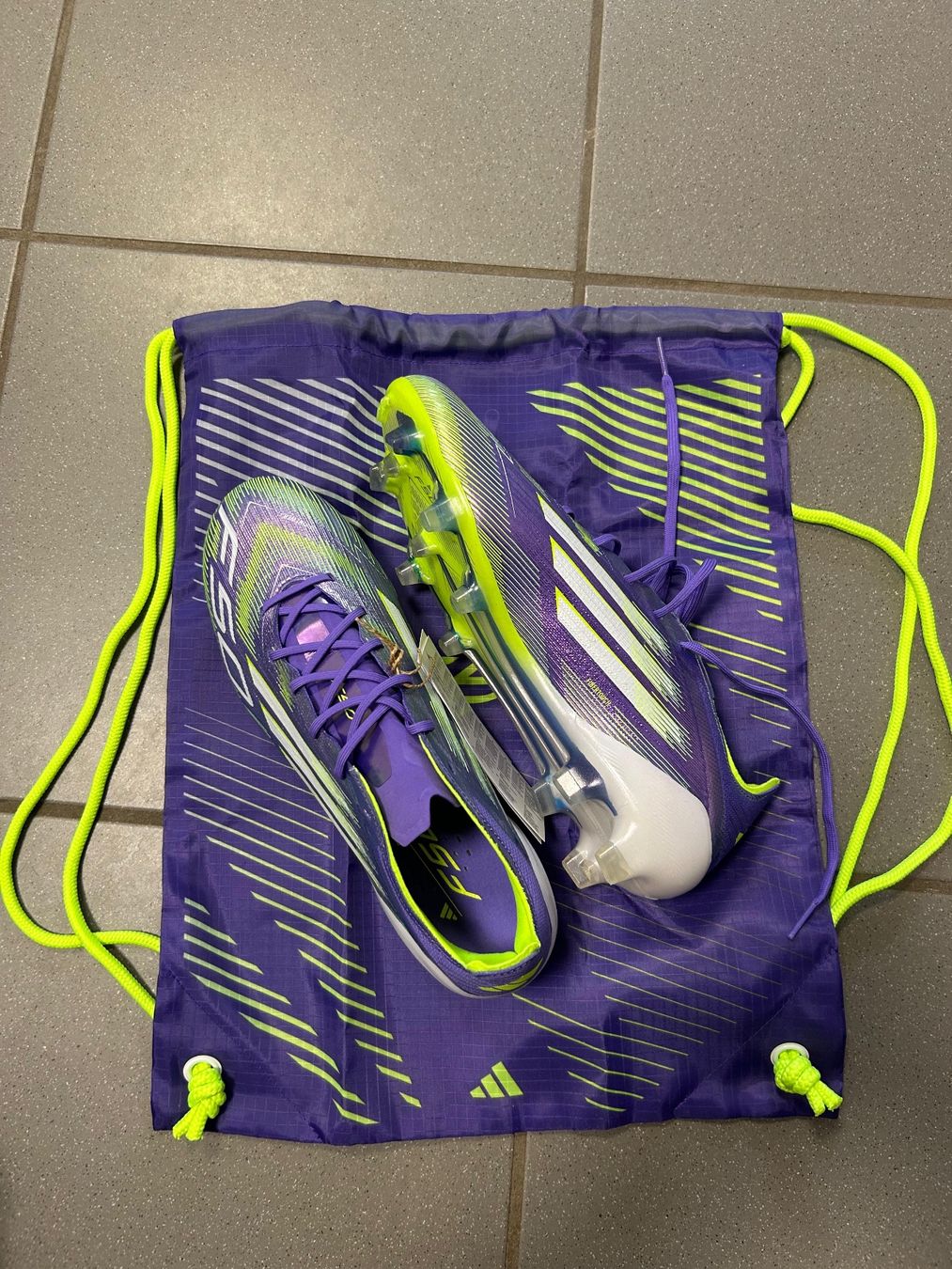 Adidas Herrenschuhe: Adidas F50 Elite FG – Neu und originalverpackt aus Rapperswil SG von Vandalis 3