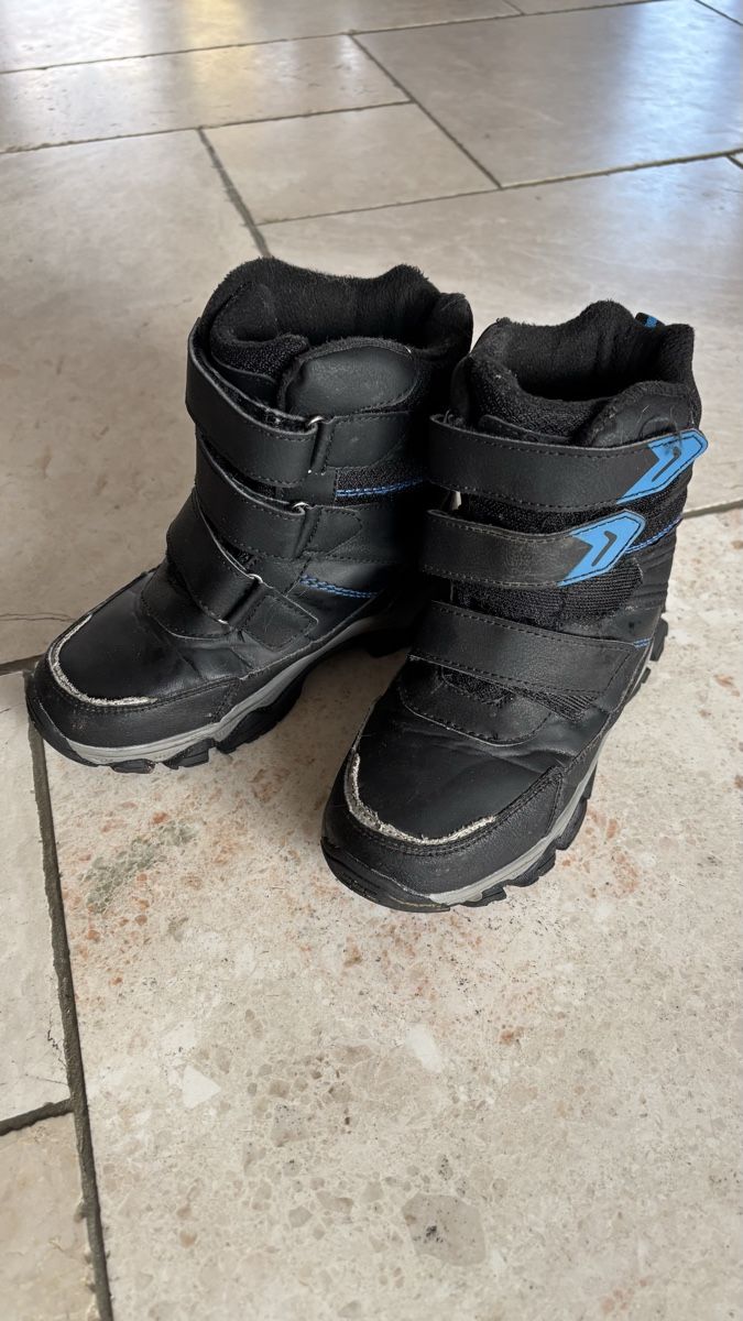 Dosenbach Scarpe per ragazzi: Cortina Kinderwinterschuhe Gr. 31 – Usato da Wittinsburg venduto da jonibaboni