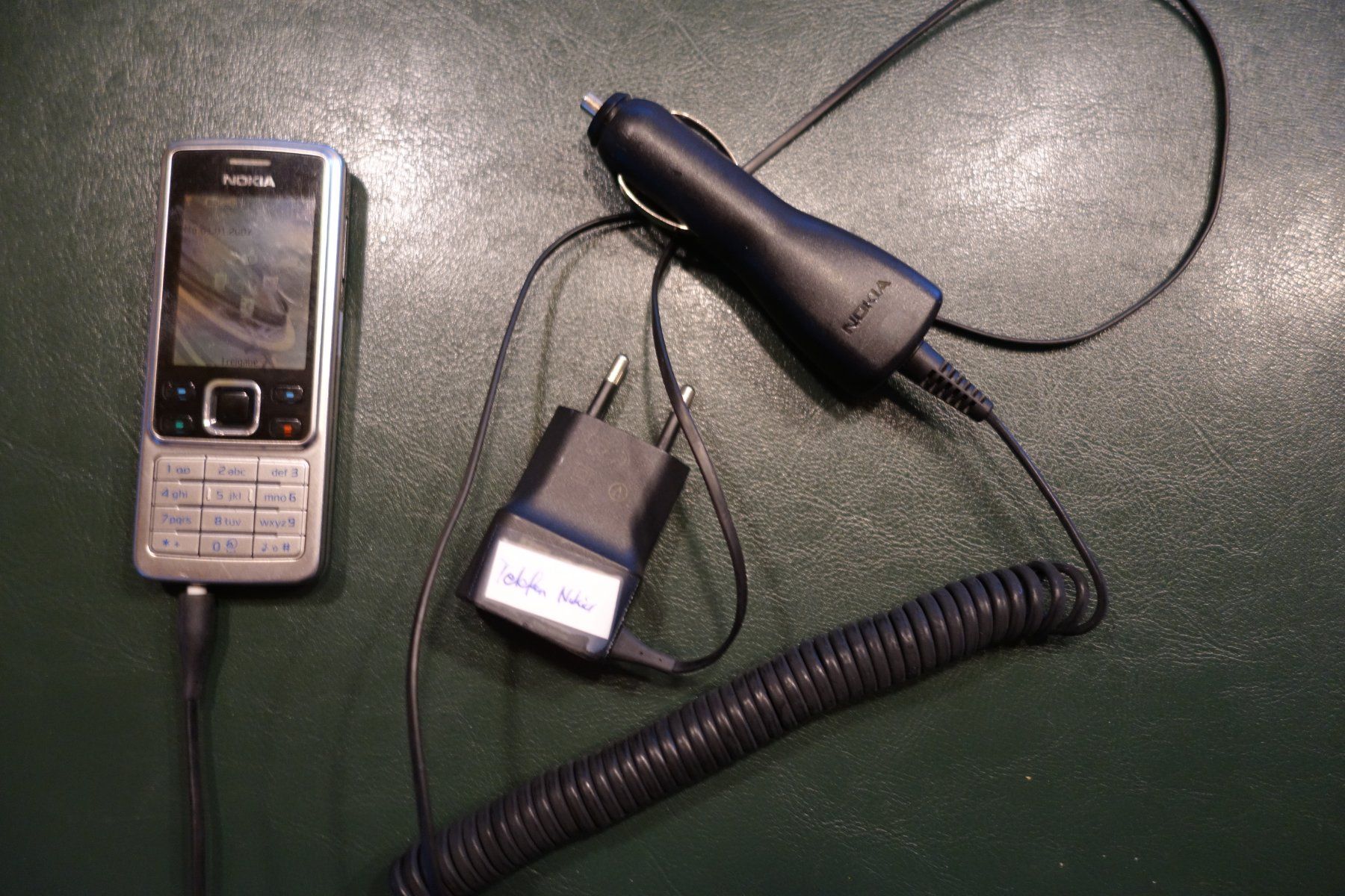 Nokia Telefoni cellulari / Smartphones: Altes Nokia Handy – Usato da Balzers venduto da wegderbirken