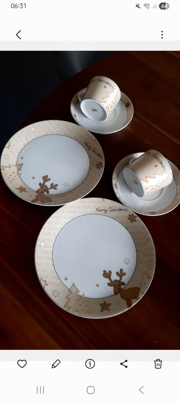 Weihnachtsgeschirr Rentier Set mit Tassen und Tellern (Neuf (Voir ...