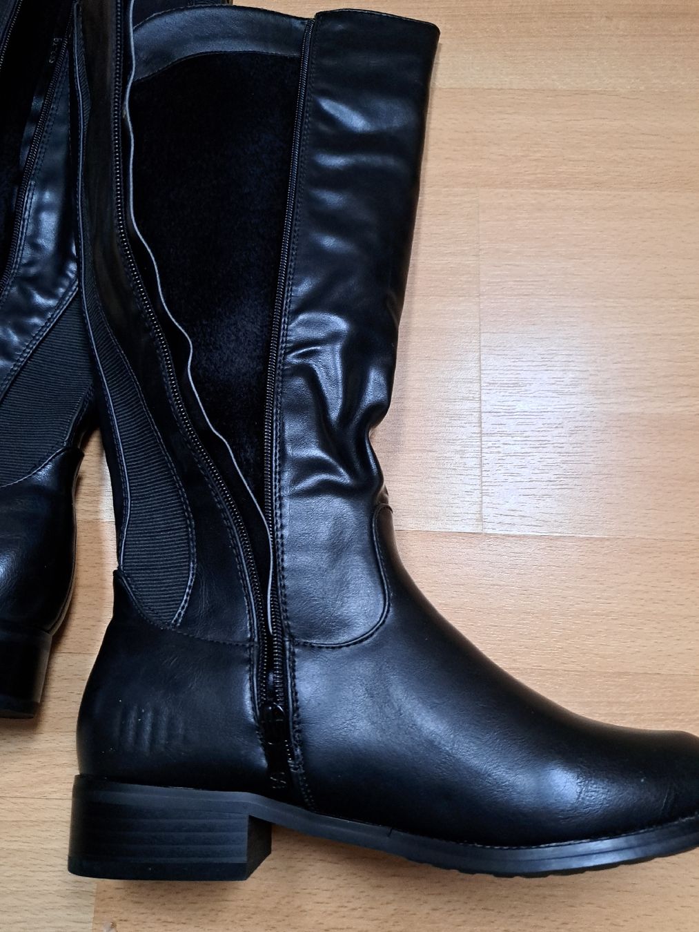 Chaussures femmes: Winterstifel Neu Gr. 38 – Neuf avec emballage d'origine à Gommiswald par Cyndi5 1