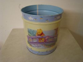 Winnie Puuh Abfalleimer aus Blech