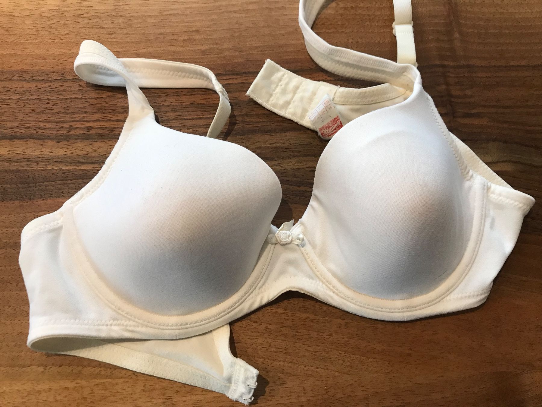 Triumph Altra biancheria intima: BügelBH BH Triumph – Usato da Alpnach Dorf venduto da marvo