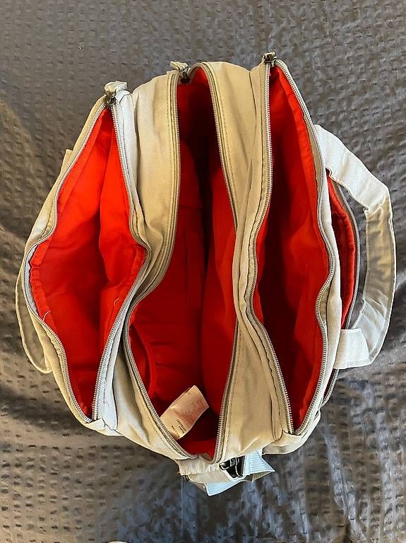 Kindertaschen: Wickeltasche – Gebraucht aus Rubigen von lia_dwd7 3