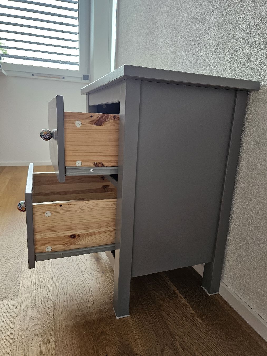 Nachttische: 🟩Kleine Kommode oder Nachtisch 🟪 – Gebraucht aus Amriswil von addoro 3