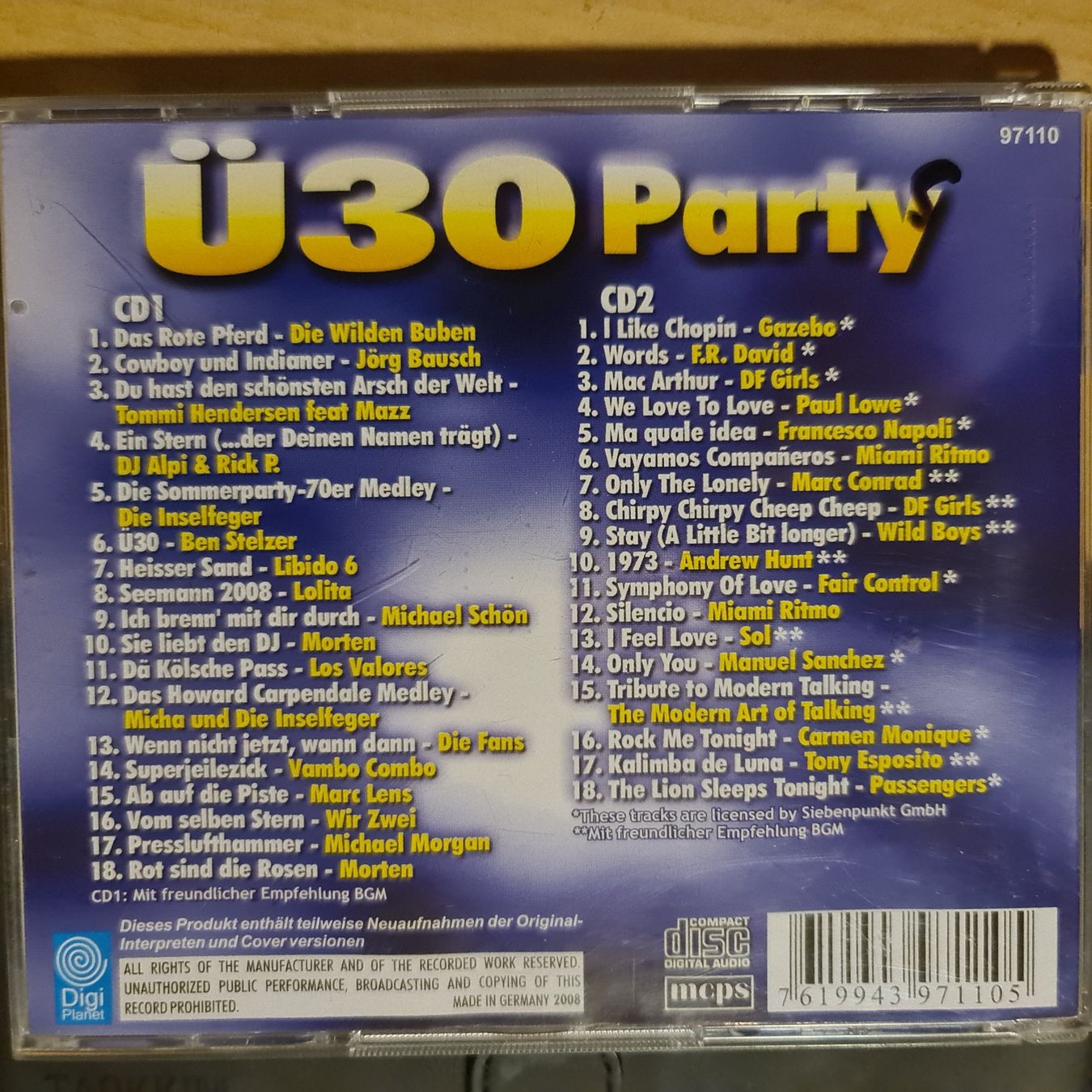 CD: Ü30 Party CD – Usato da Dintikon venduto da Vexi 1
