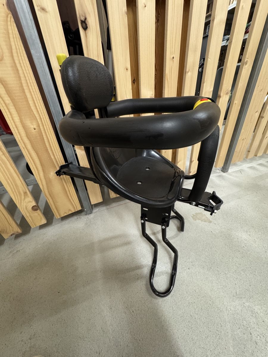 Pezzi di ricambio: Velo Kindersitz – Usato da St. Gallen venduto da ad103