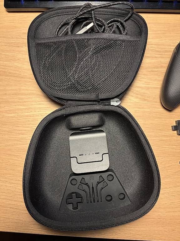 Controller: Xbox Elite Series 2 pro Controller – Usato da Pfäffikon SZ venduto da ThePacs 3