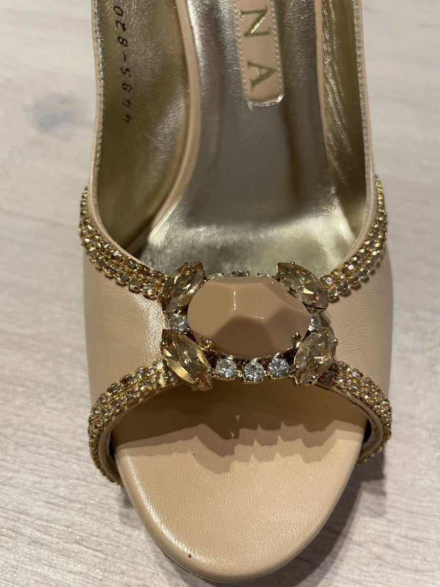Scarpe da donna: Chaussures à talon marque GINA – Usato da Bassins venduto da oal_q2gl