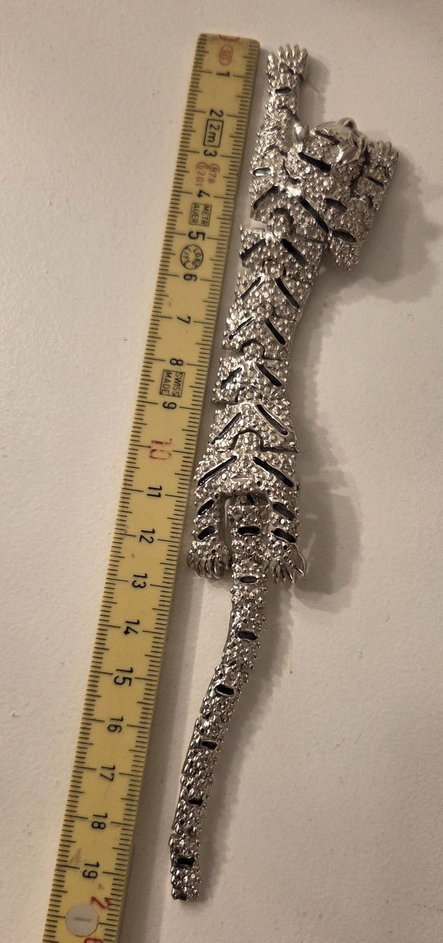 Spille & Fermagli: Mode Schmuck Brosche in Form eines Tigers – Usato da Kölliken venduto da Lieblings-stuecke 1
