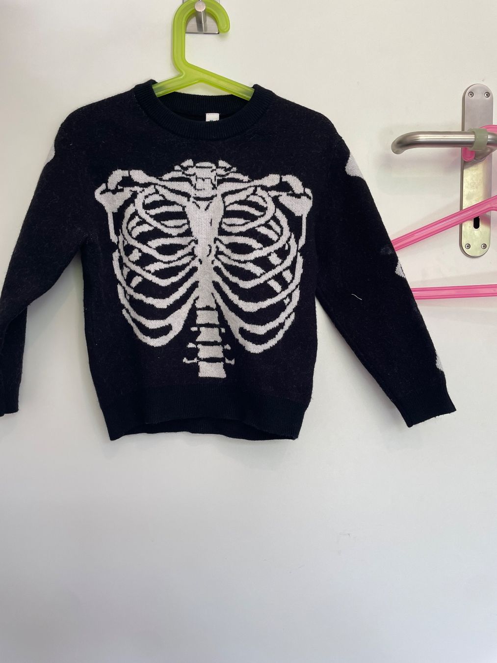 Pulls & Sweat-shirts: Halloween Pullover – D'occasion à Schlieren par gor_jgx7