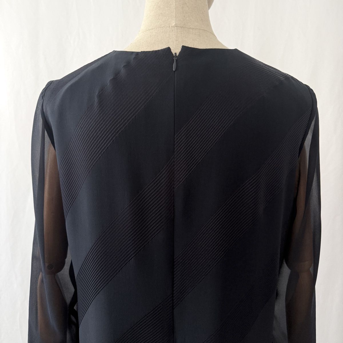 Akris Vestiti: AKRIS Black Silk Dress – Usato da Freienbach venduto da Avviivva_Shop 4