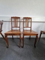 Antike Holzstühle aus Eiche, 2 Stk., Landhausstil