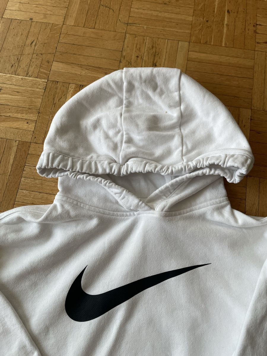 Nike Maglioni & Felpe: Hoodie Nike blanc, M – Usato da Lausanne venduto da ali_6gwv 1