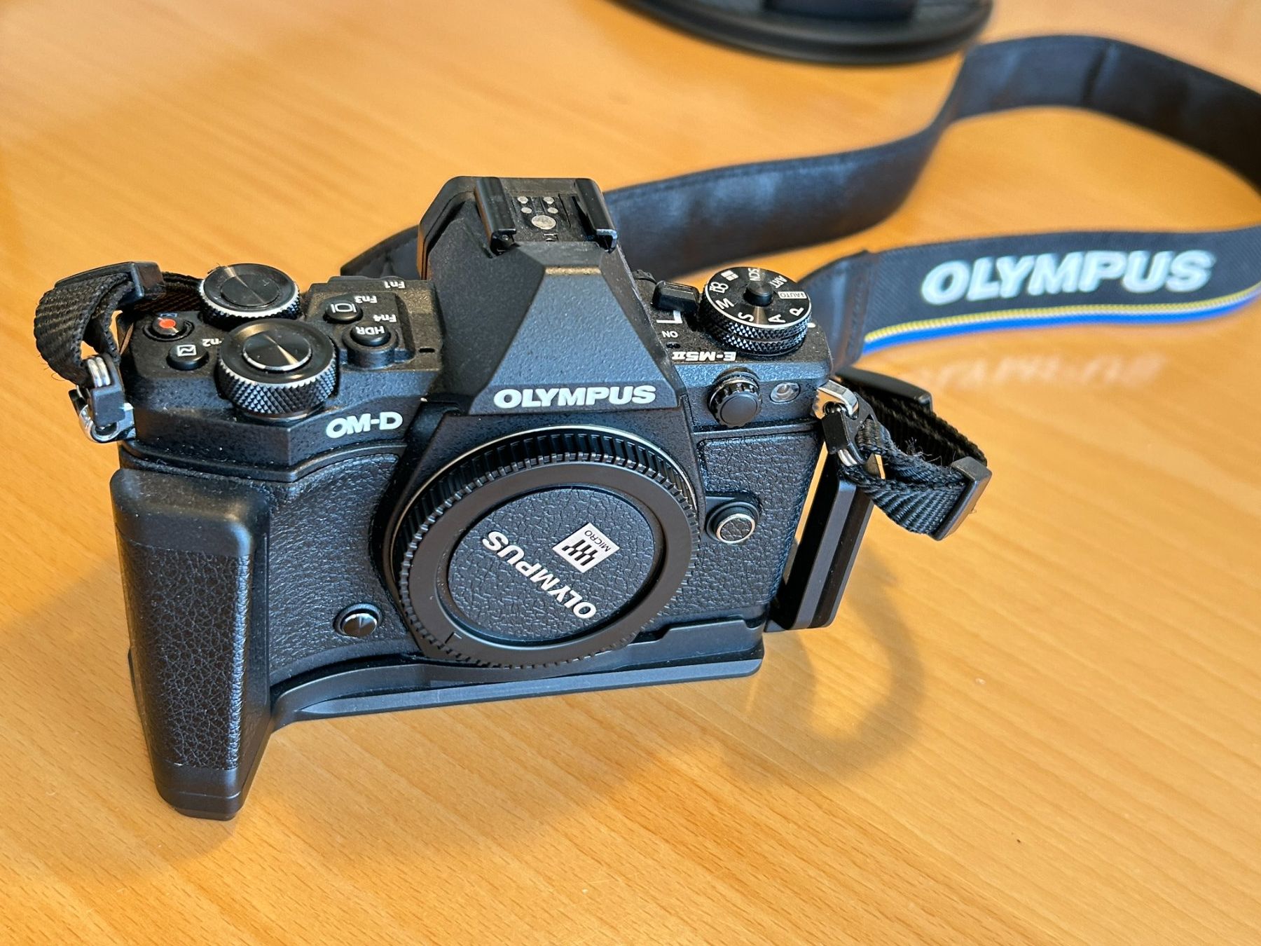 Olympus Kamera: Olympus Kamerabody OM-D E-M5II – Gebraucht aus Herisau von seadweller 1