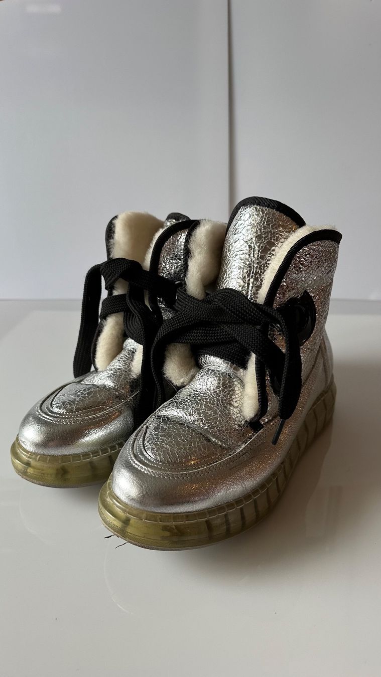 Scarpe da donna: Winterschuhe Damen Gr. 38 – Usato da Jonen venduto da BMWE369 2