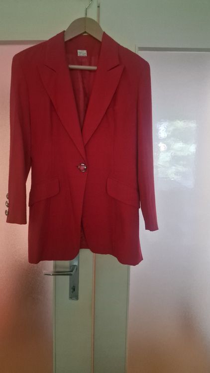 Giacche: Jolie blazer rouge "PARIS" – Usato da Genève venduto da Petit-Ange 1