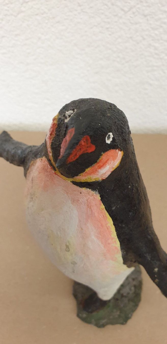 Sculture & Statue: Lustiger Pinguin signiert – Usato da Emmen venduto da magelan 1