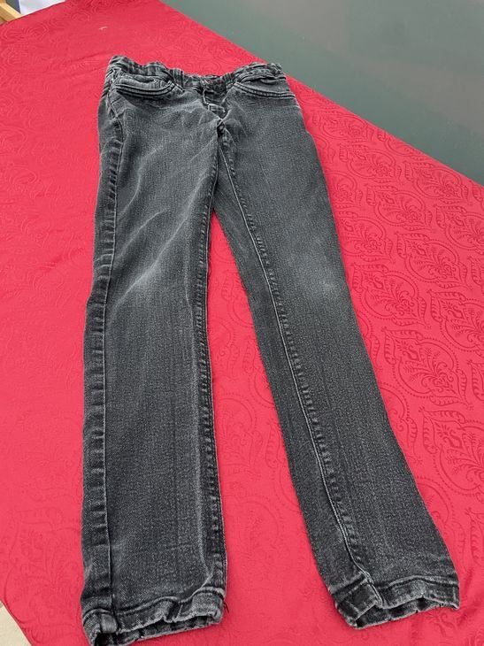 Pantaloni: Junge Jeans Hose schwarz 152 – Usato da Bergdietikon venduto da antovale