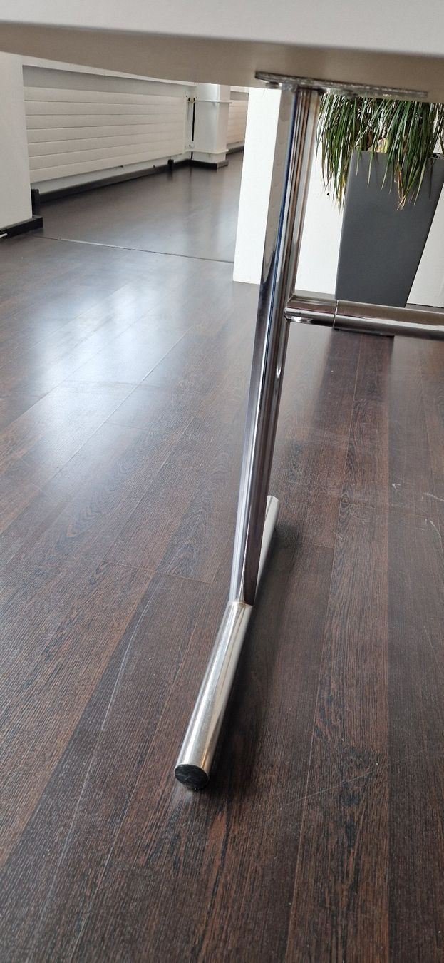Tische: Tisch Weiss beschichtet robust – Gebraucht aus Niederbipp von Trude04 3