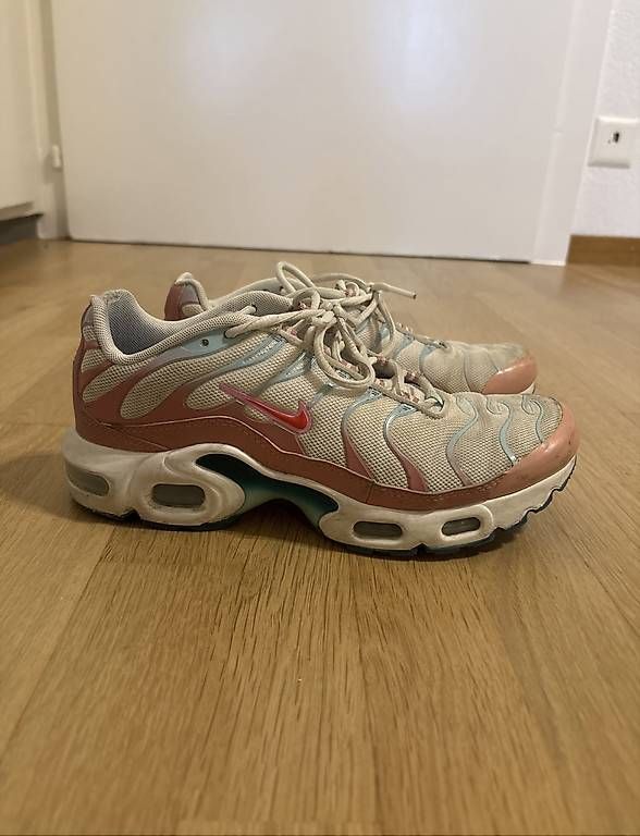 Chaussures hommes: Nike Tn – D'occasion à Bern par deb_2wnq