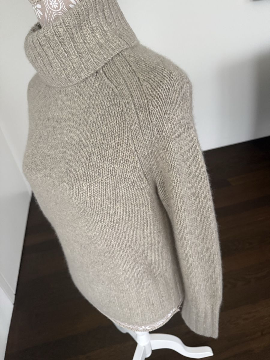 Pulls & Sweat-shirts: Vince Pulli Gr.S – Neuf avec emballage d'origine à Balzers par Lissi57 6