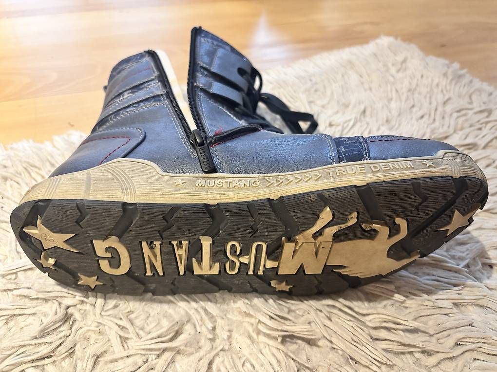 Chaussures garçon: Winter Boots – D'occasion à Finsterhennen par spe_j6zr 1
